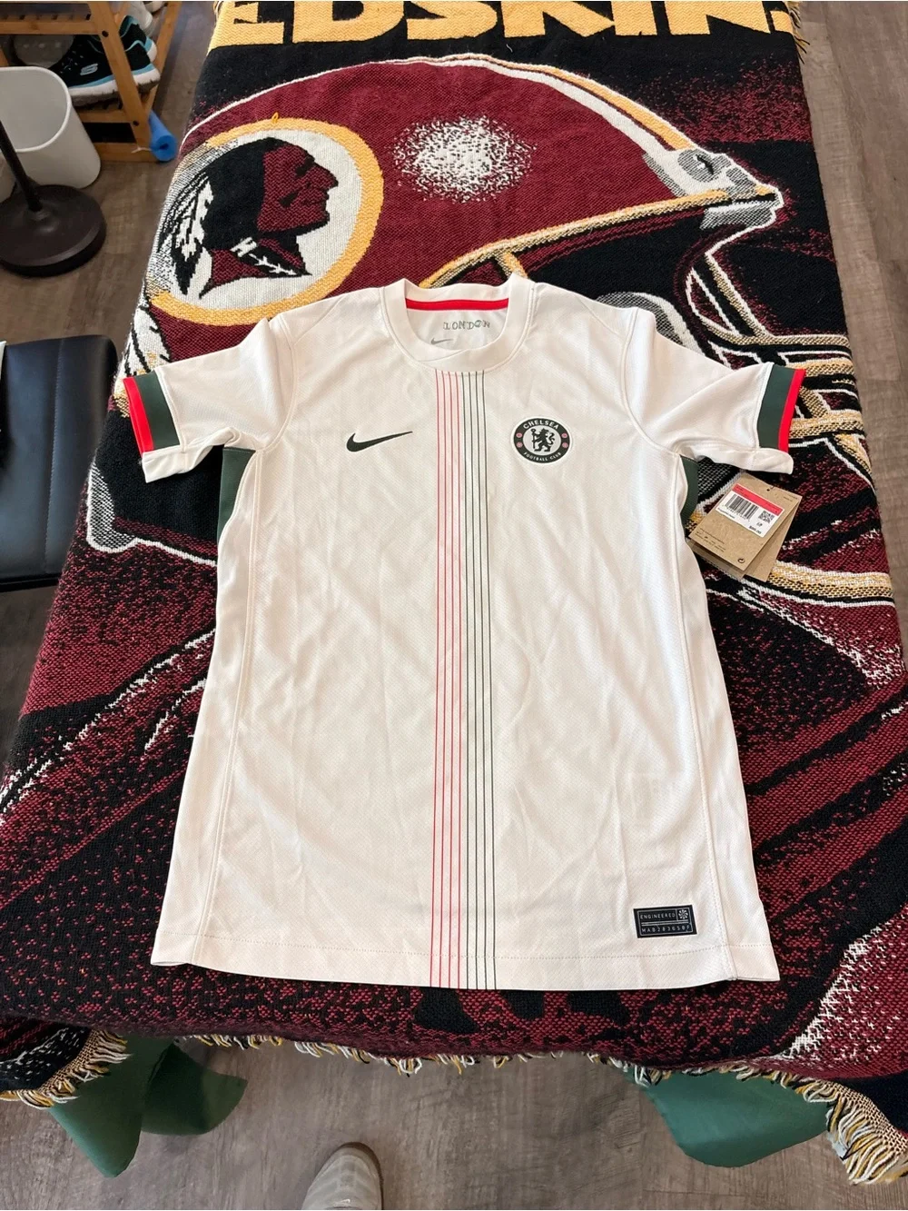 Nike Chelsea FC youth large jersey